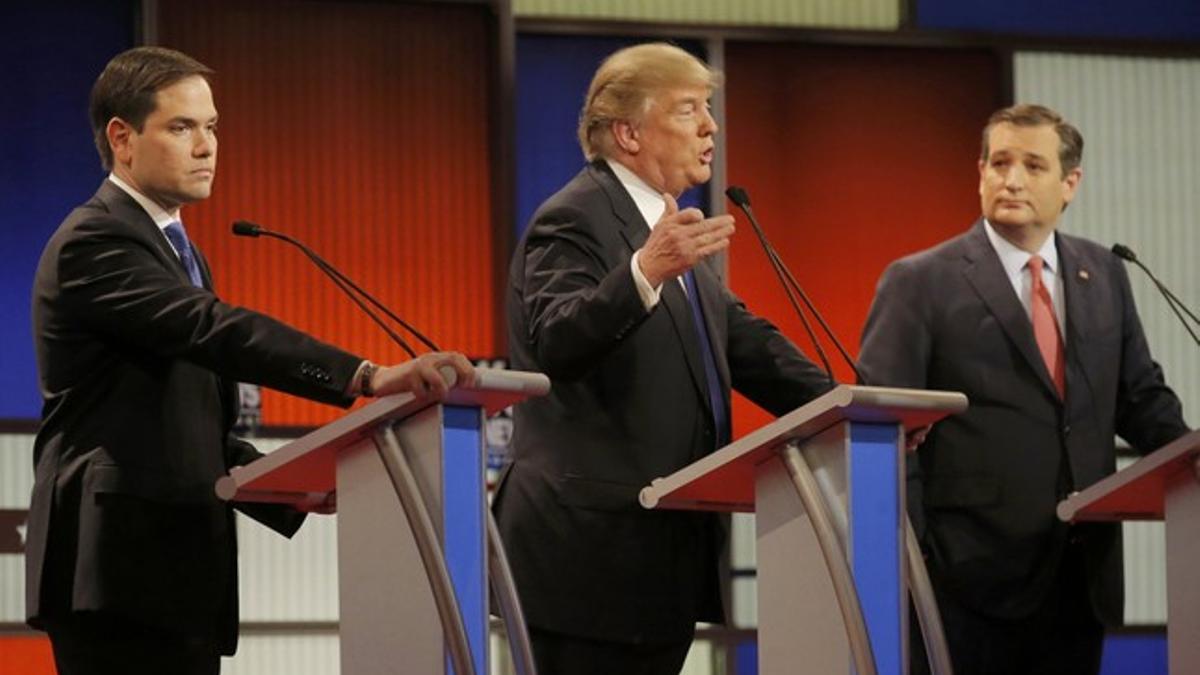 Marco Rubio, Donald Trump y Ted Cruz, en un momento del debate republicano, moderado por la Fox en Detroit.