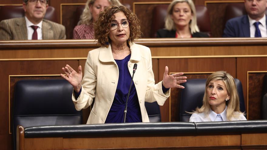 El Gobierno deja en manos del Congreso que la subida del salario mínimo no grave en el IRPF: &quot;Si la cambia, tenemos que asumirlo&quot;