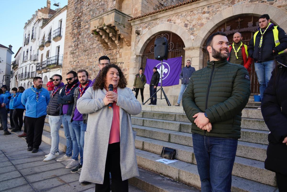 Salaya presidiendo la recepción.