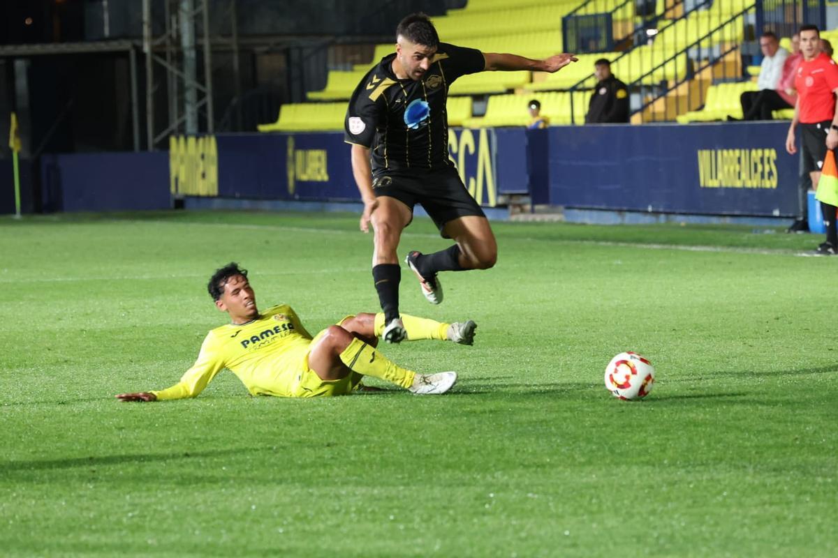 El Villarreal B no realizó un gran partido y se conformó con el empate.