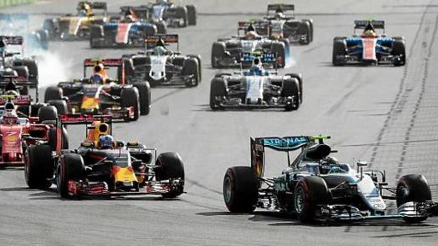 Rosberg, primer, va imposar la seva superioritat des de l&#039;inici