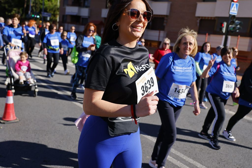 Imágenes del recorrido de la Carrera de la Mujer: avenida Pío Baroja y puente del Reina Sofía (II)