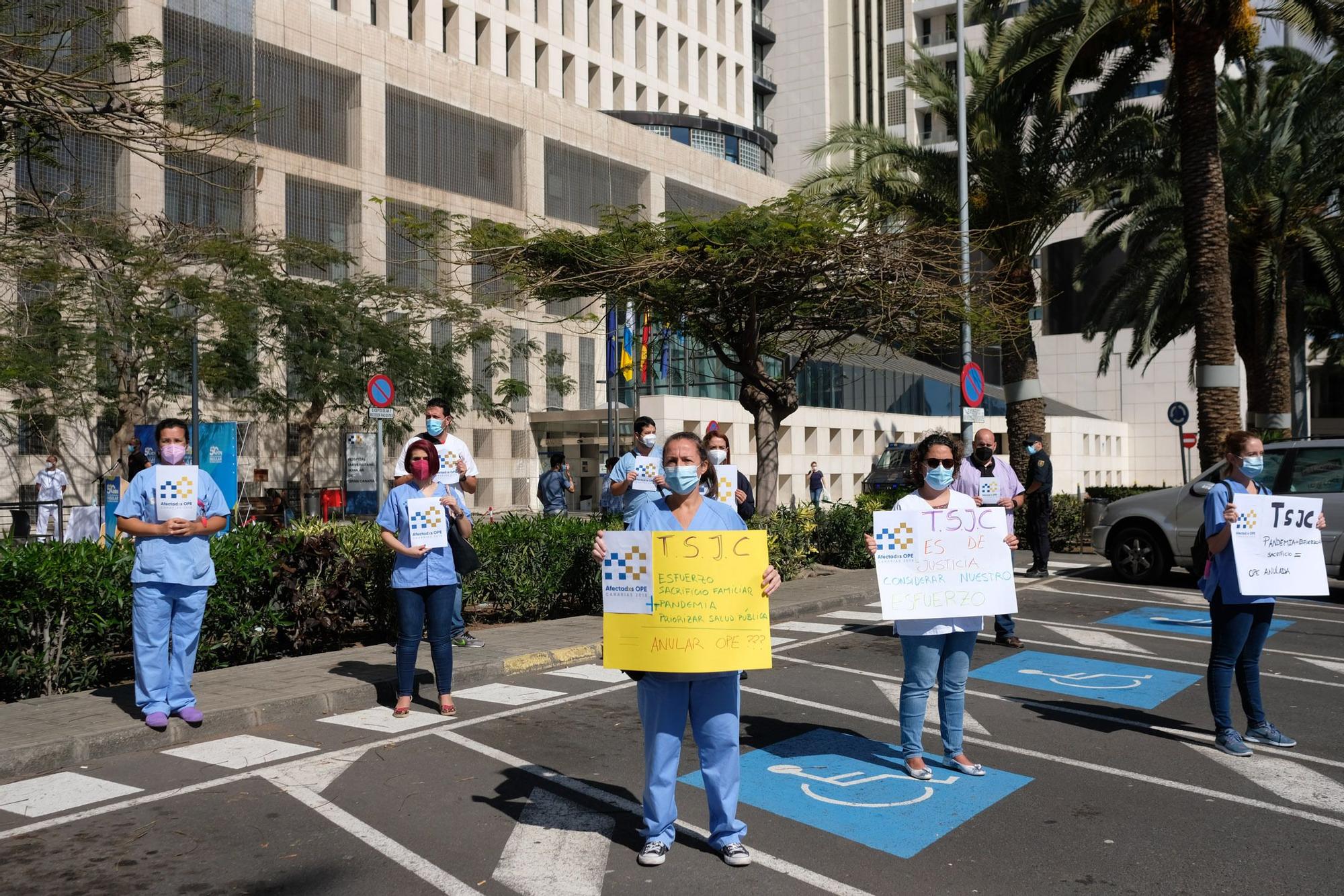 La ministra de Sanidad Carolina Darias visita el Hospital Universitario Insular de Gran Canaria