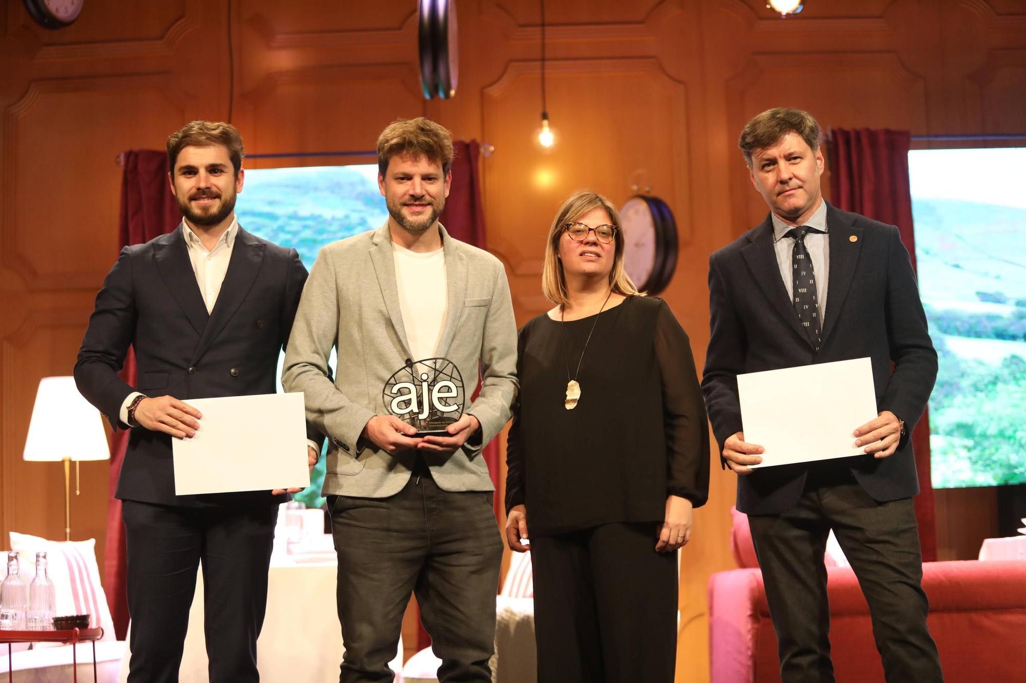 EN IMÁGENES: Así fue la entrega de premios de la Asociación Jóvenes Empresarios en el Filarmónica