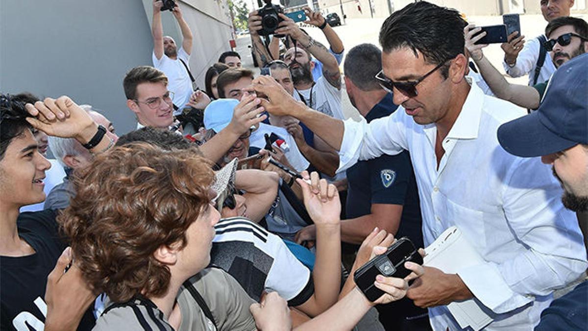 Buffon regresa a la Juventus