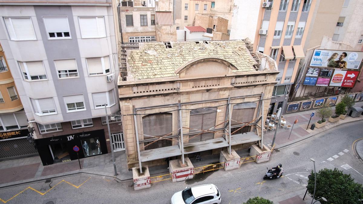 Una vista del edificio de El Progreso, que está apuntalado desde hace años.