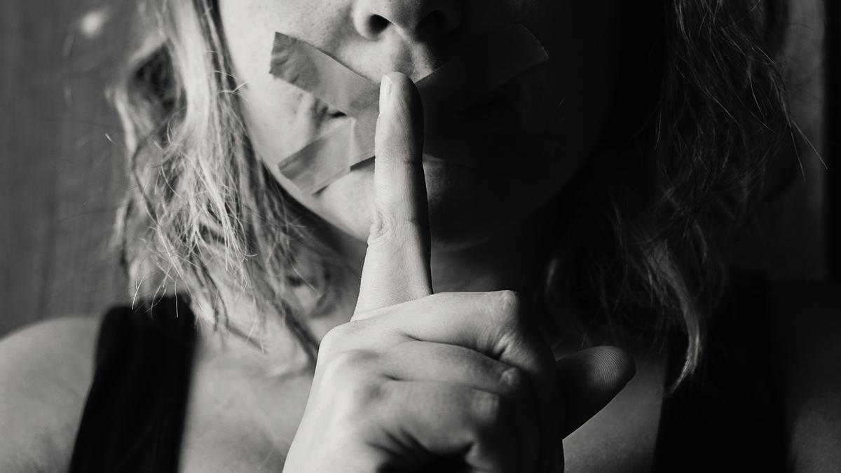 La cara invisible de la violencia de género: luz de gas, control coercitivo y otros patrones de maltrato psicológico