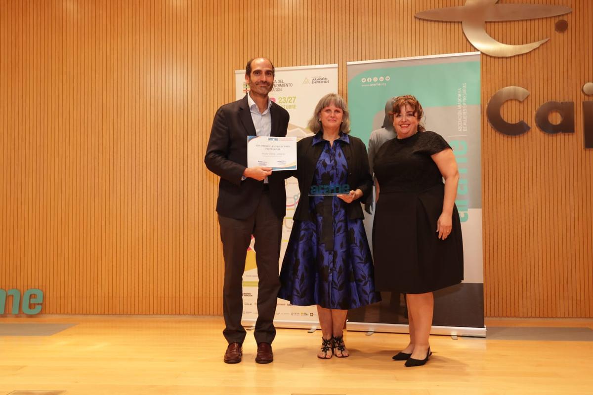 Maite Verde (centro), Premio Trayectoria Profesional.