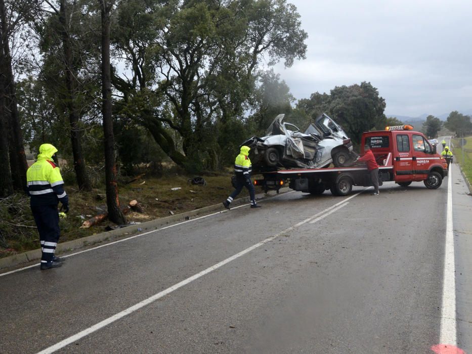 Accident de cotxe a Llers