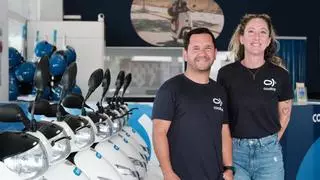 Enmanuel Castro, trabajador de temporada en Ibiza: "Vengo a Ibiza para ahorrar y se me va todo en el alquiler"