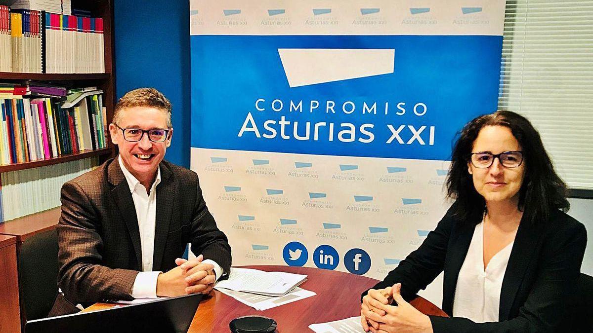 Fernando Méndez-Navia y Reyes Ceñal, ayer, durante la rueda de prensa telemática.