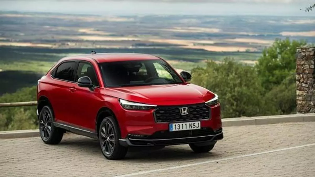 Honda renueva sus tres SUV híbridos con más versiones y equipamiento
