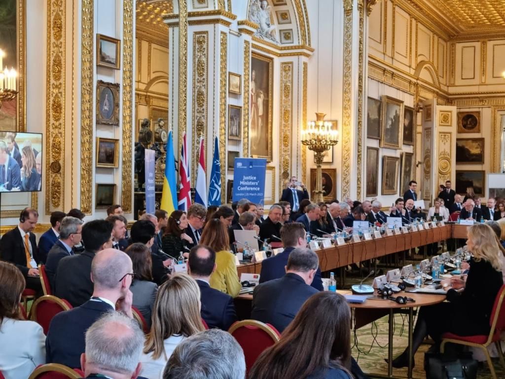La ministra de Justicia, Pilar Llop, en la conferencia de ministros de apoyo a la CPI para investigar los crímenes de Ucrania, en Londres.