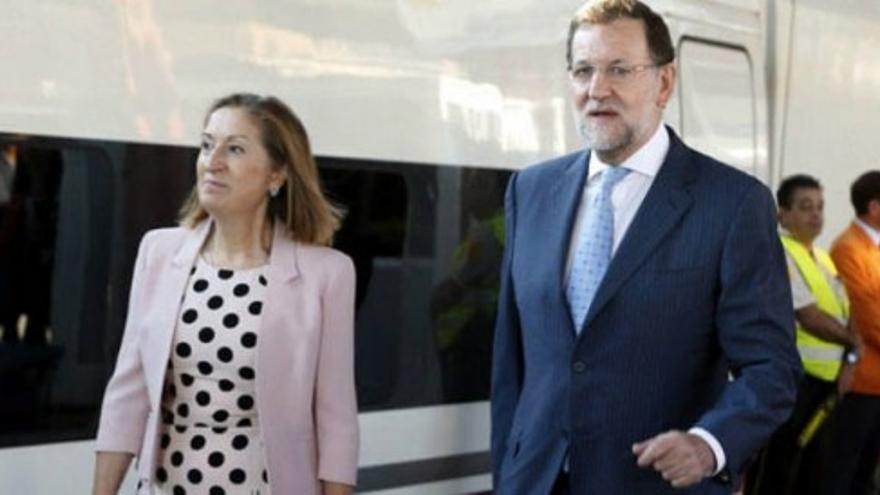 Rajoy inaugura el AVE a León