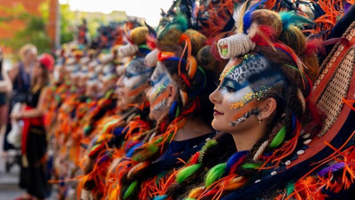 La música festera marca el pulso de San Blas en una programación llena de actos, homenajes y desfiles.