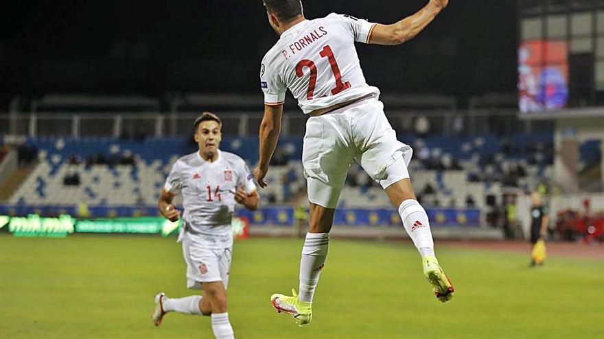 Fornals celebra el primer gol del partit. | EFE