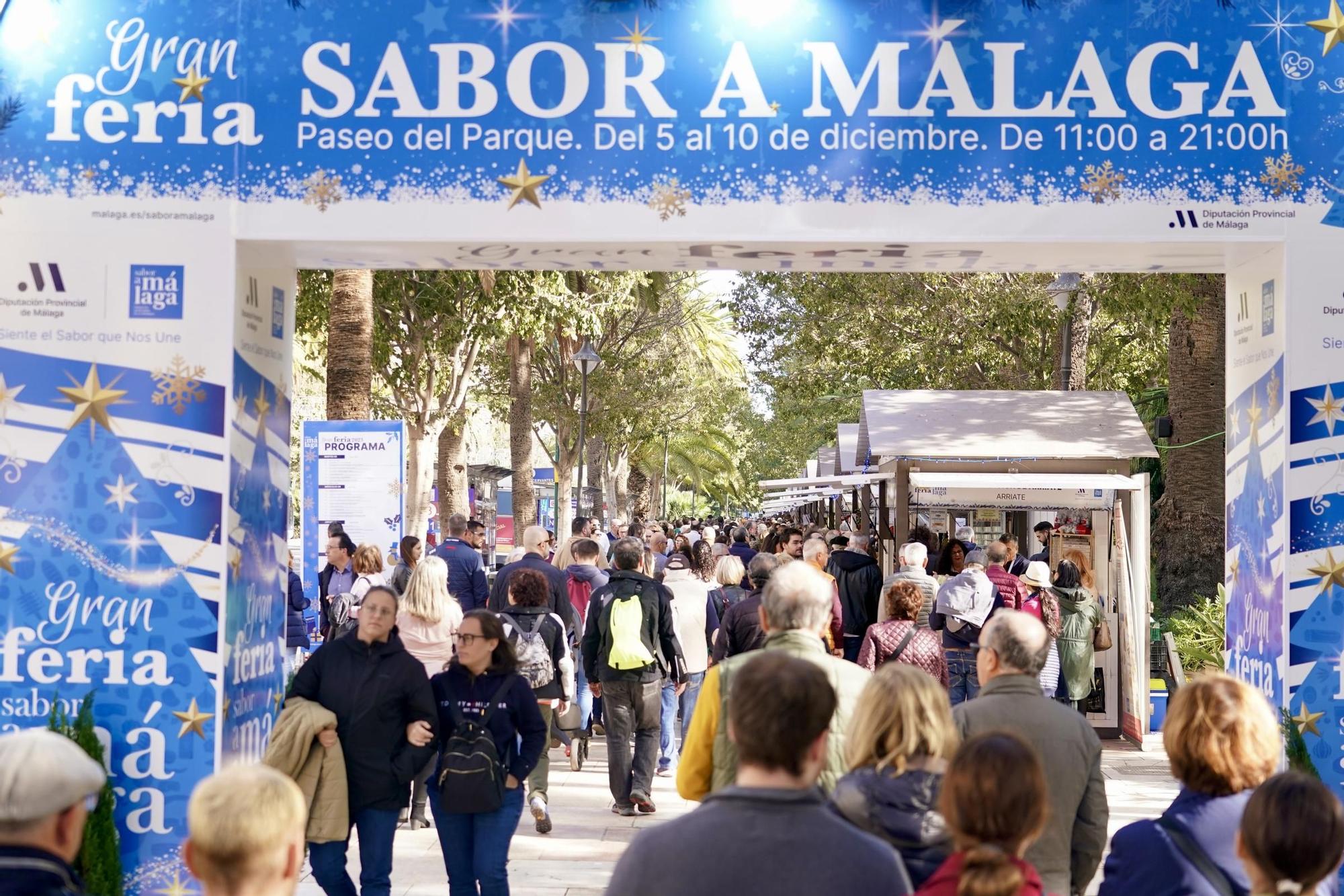 El Málaga CF visita la feria Sabor a Málaga