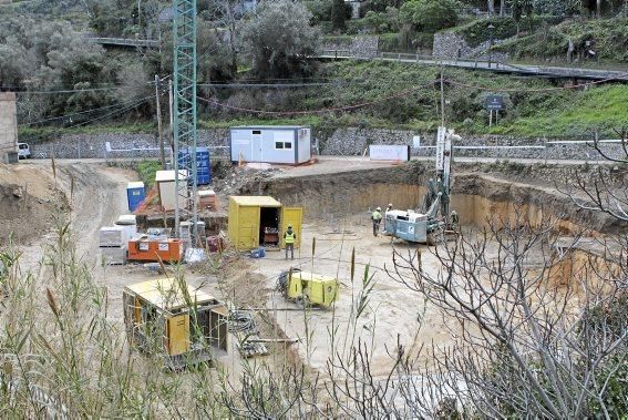 In Deià fürchten Anwohner, dass eine geplante Luxussiedlung die Idylle endguültig zerstört. Schon jetzt liegt vieles im Argen. Ein Besuch vor Ort.