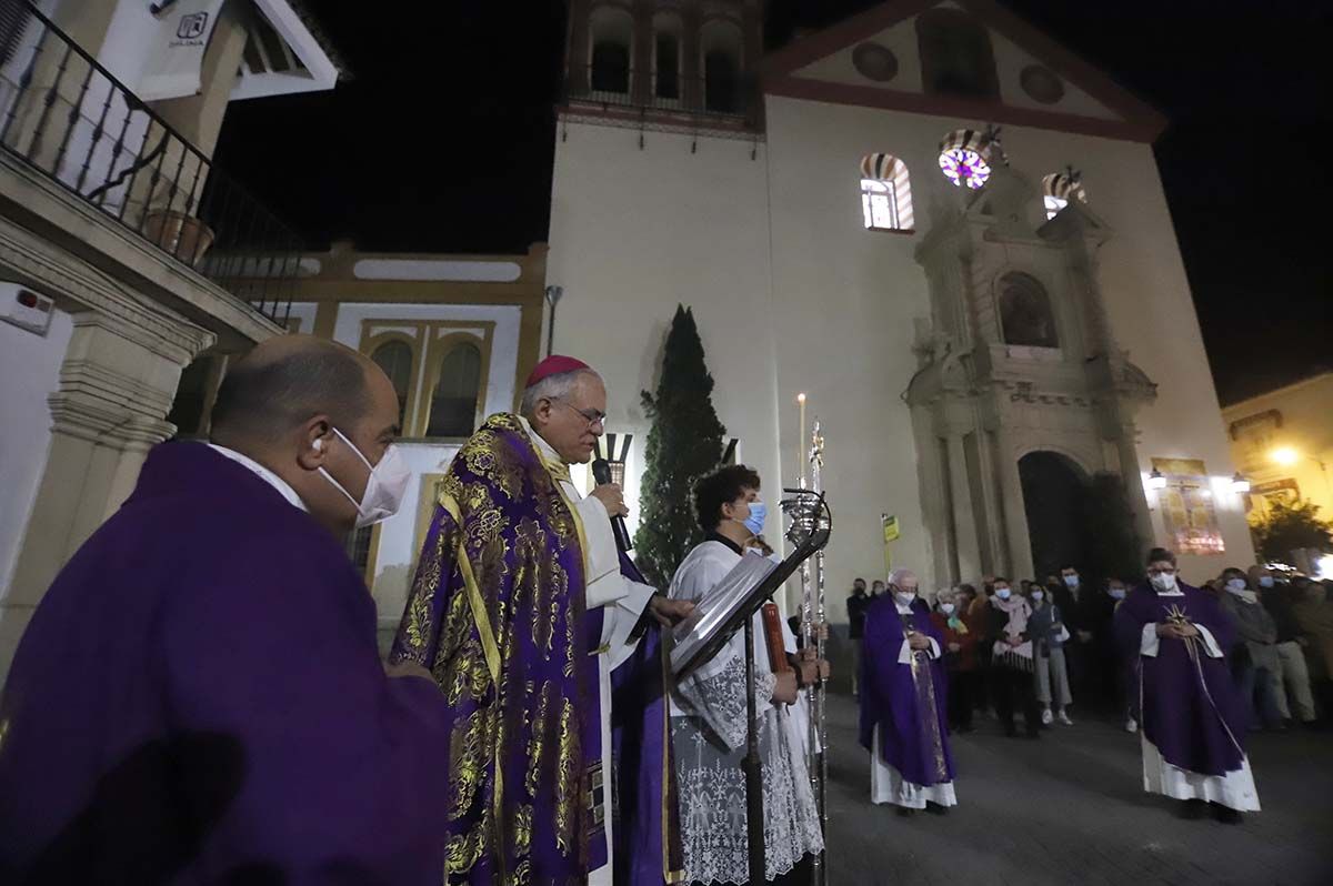 Apertura tiempo Jubilar del Via Crucis en la parroquia de la Trinidad