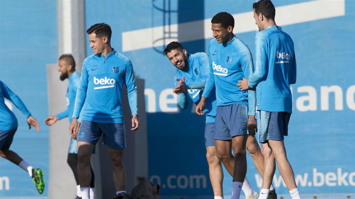 Así está la operación salida del Barça: Coutinho y Tobido, los protagonistas