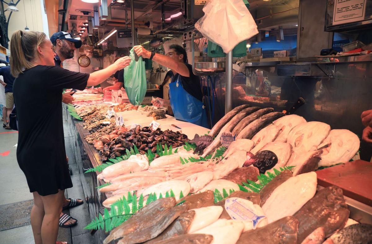 Carnes y pescados quedaron fuera de la supresión del IVA marcada por el Gobierno central. | ÁLEX ZEA