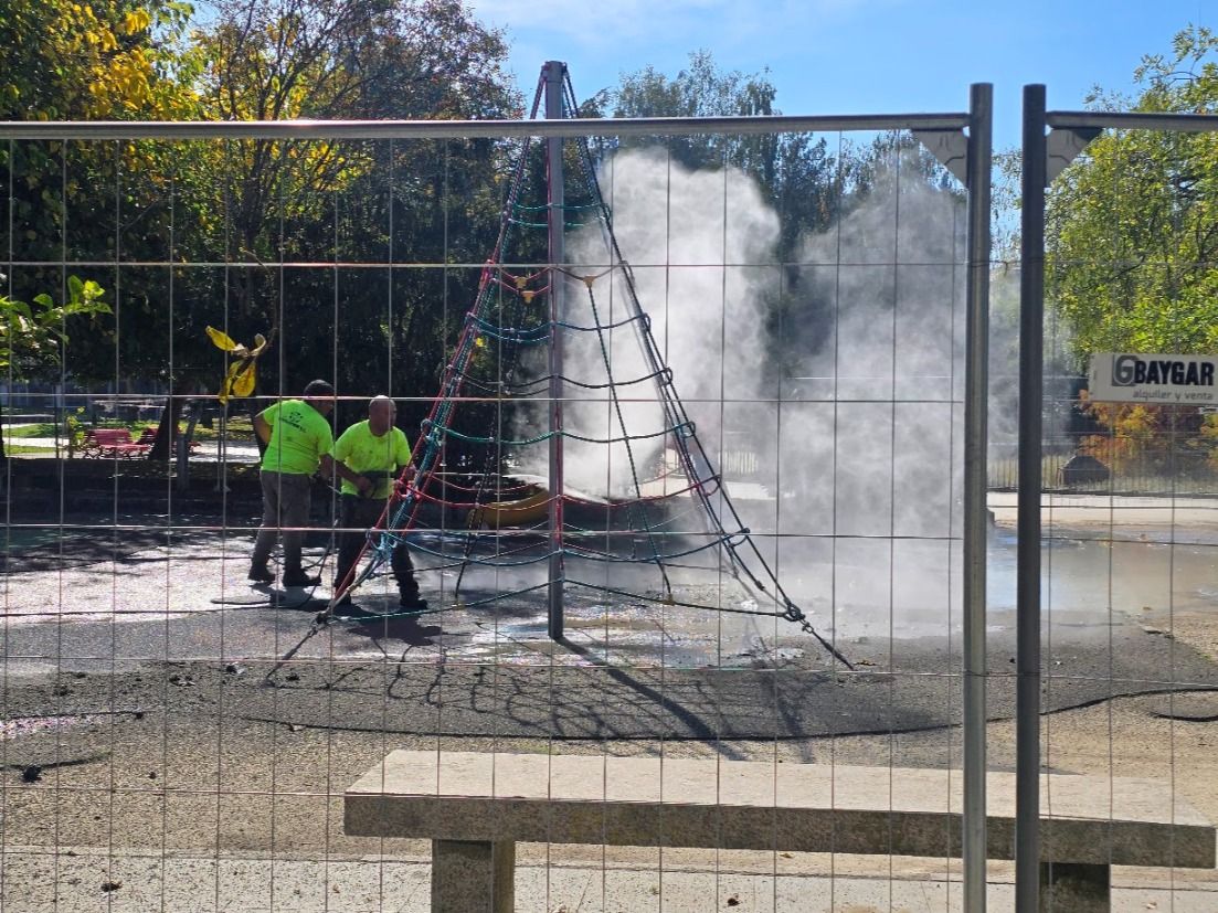 Así se reparara el parque infantil de A Xunqueira, uno de los más importantes y concurridos del Concello de Vilagarcía.