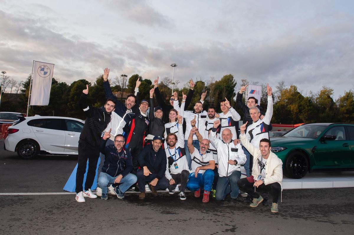 Celebración del equipo BMW Motorsport España al completo