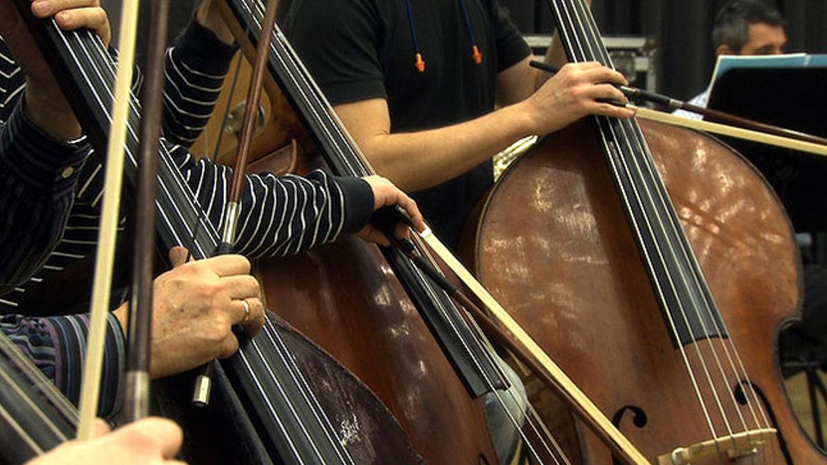 Fotograma del documental de Ricardo Iscar 'Al fossat', sobre la orquesta del Liceu