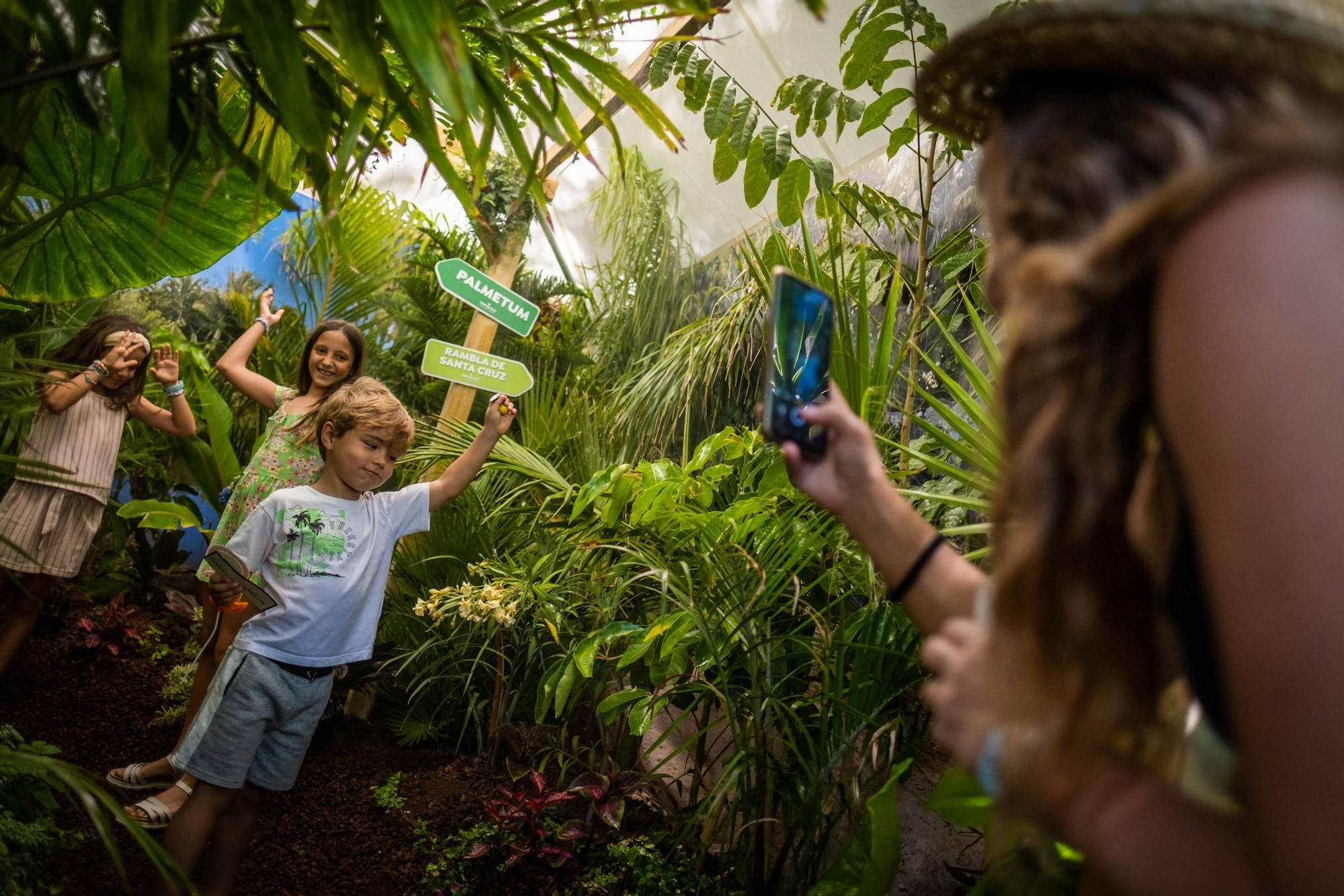 Inauguración de la exposición de flores y plantas del Parque García Sanabria