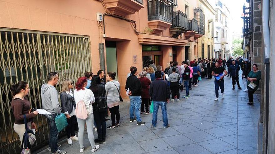 El ayuntamiento solicita a la Junta que suba las ayudas para empleo