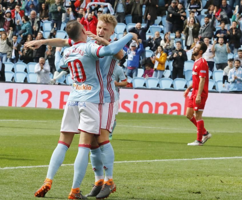 Galería de imágenes con las mejores fotografías de la goleada del Celta al Sevilla (4-0) en Balaídos.