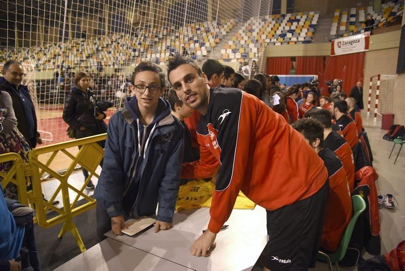 Firma de autógrafos de la selección española de balonmano