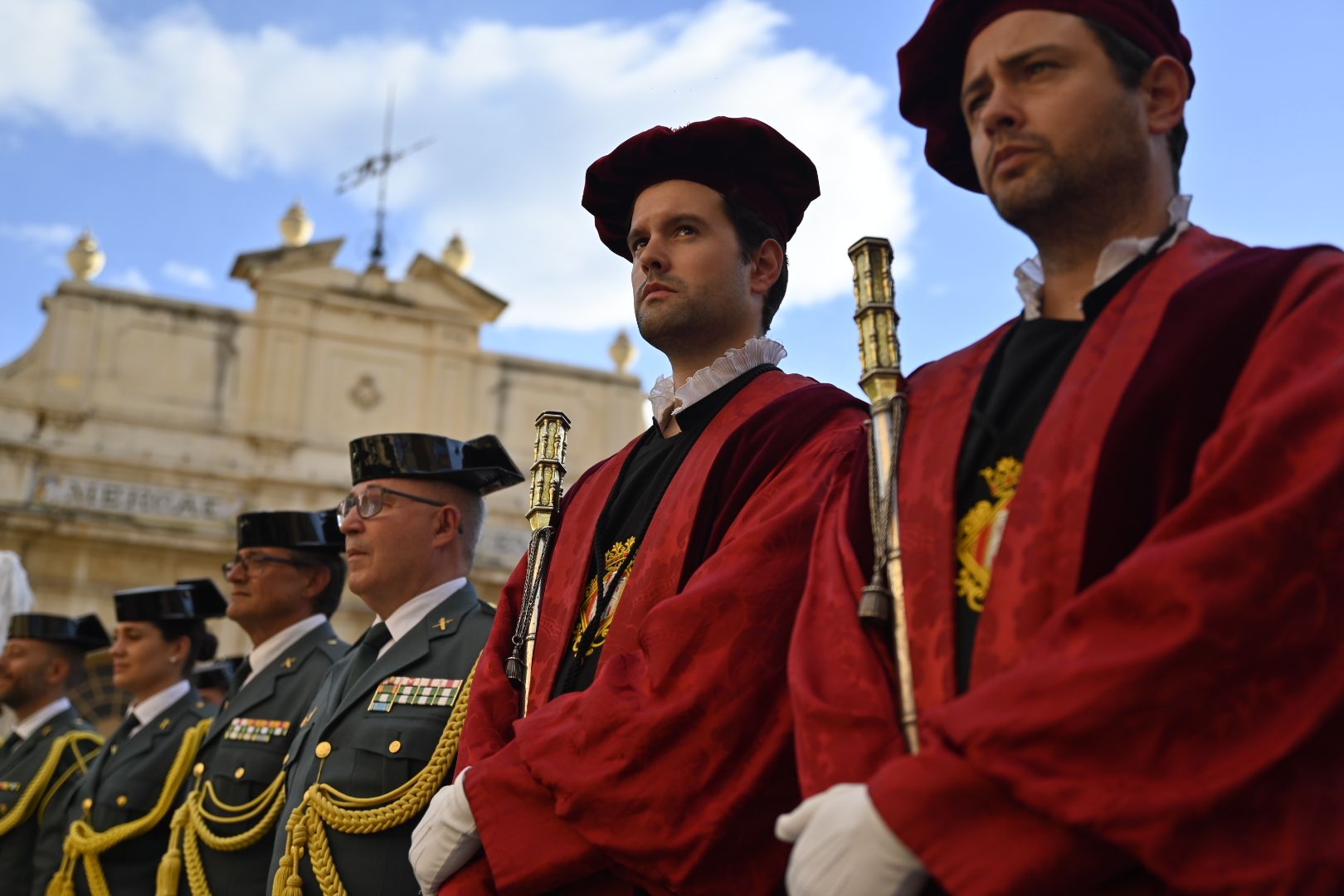 Castelló despide a su ‘Mareta’ en una procesión popular