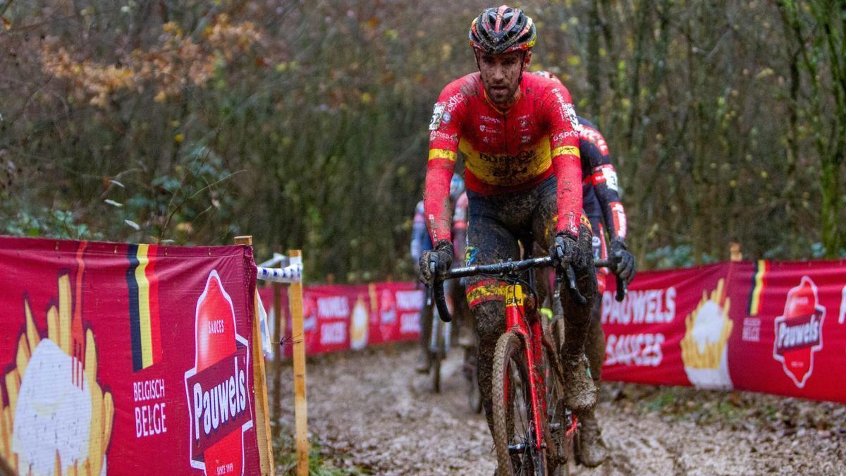 Felipe Orts durante la carrera de Besançon.