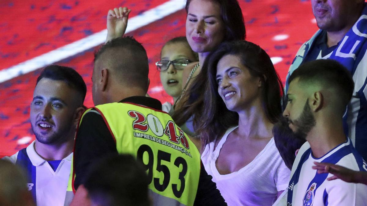 Sara Carbonero en la celebración de la Supercopa de Portugal