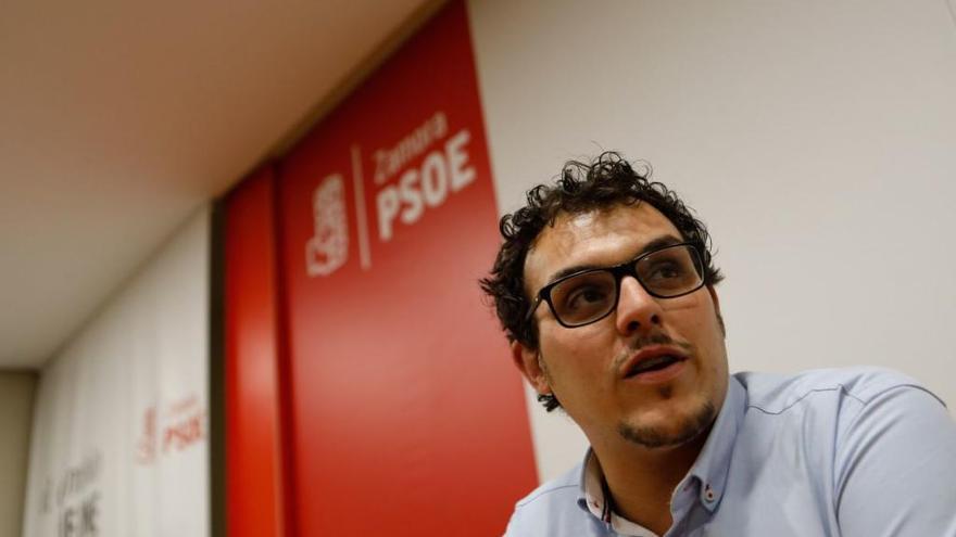 Tomás del Bien durante la presentación de su candidatura a la Secretaría General del PSOE de Zamora.