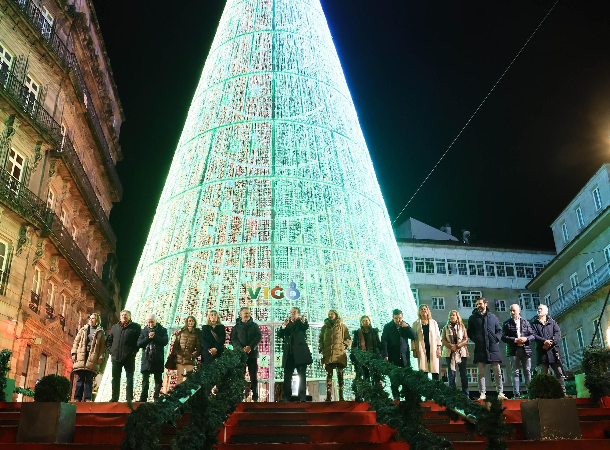 ¡Y la Navidad llegó a su fin! Así fue el acto de apagado de luces