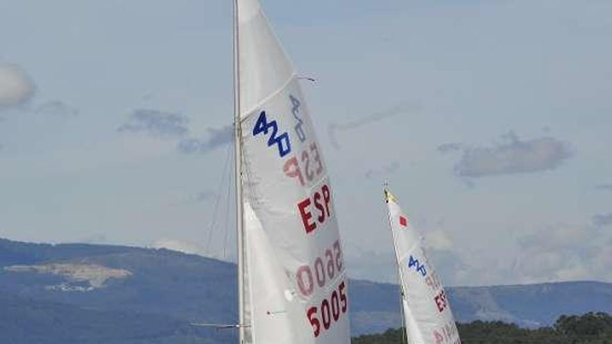 Los barcos inician hoy las regatas tras los entrenamientos. // I.A.