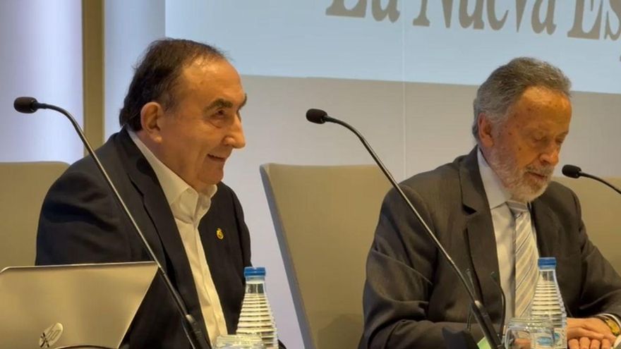 El director emérito de la Fundación Princesa de Asturias, Graciano García, recoge en LA NUEVA ESPAÑA el título de “Asturiano Universal”