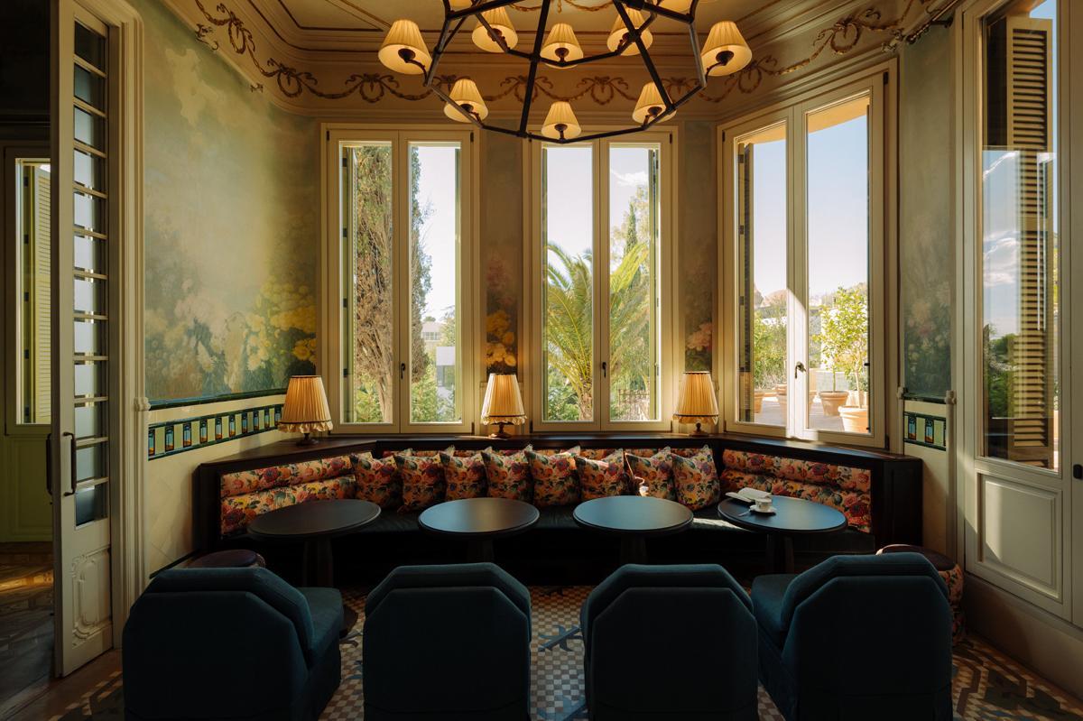 Así ha quedado el nuevo hotel Barcelona Pool House en el Tibidabo