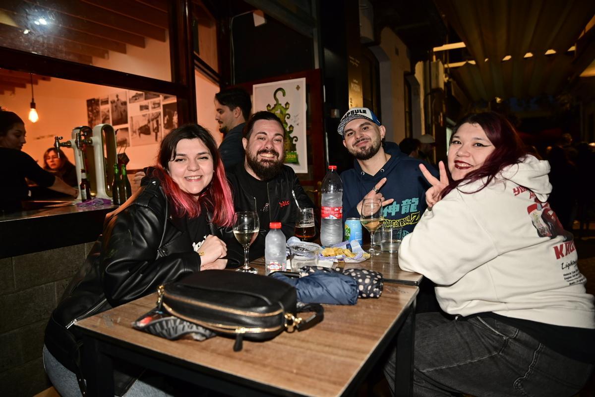 Castelló toma la calle en la ‘vespra’ de la Magdalena: se nota, se siente, la fiesta está presente