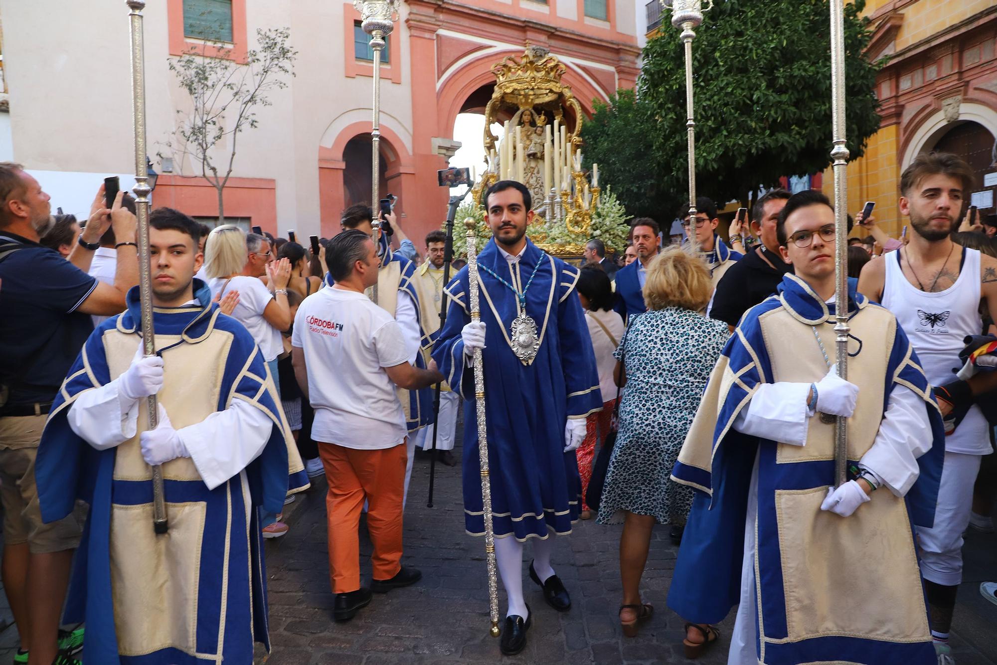 La Virgen del Socorro recorre las calles del barrio