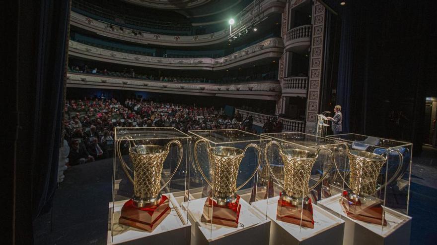 Alicante y el Real Madrid homenajean a Pedro Ferrándiz en el teatro Principal