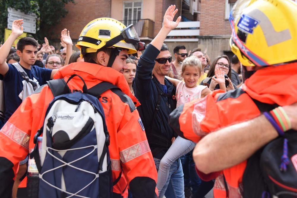 Multitudinària manifestació contra la violència a Manresa