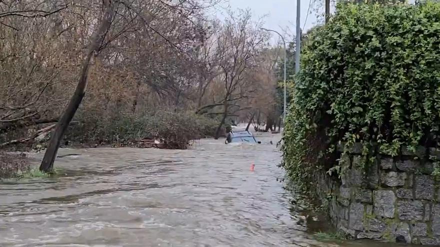 El río Guadarrama se desborda a su paso por Galapagar