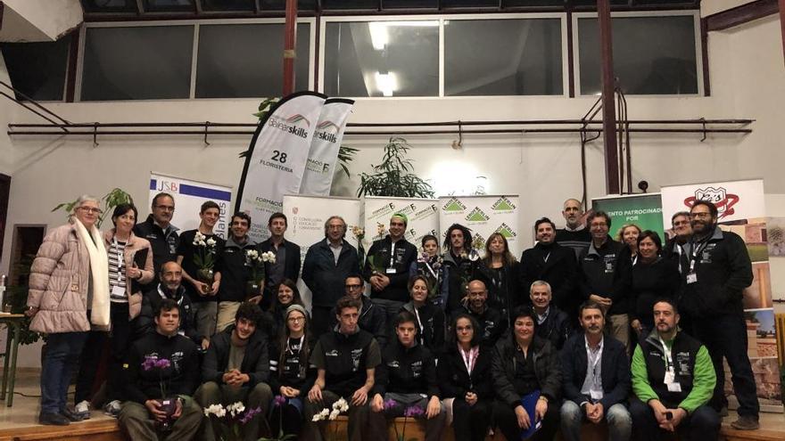 Participantes y ganadores en el Balearskills en los ciclos de Floristería y Jardinería Paisajística