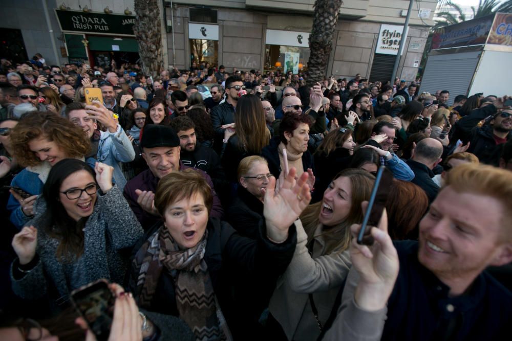 Mascletà 4 enero: Pirotecnia de colores en Alicante para recibir a los Reyes Magos