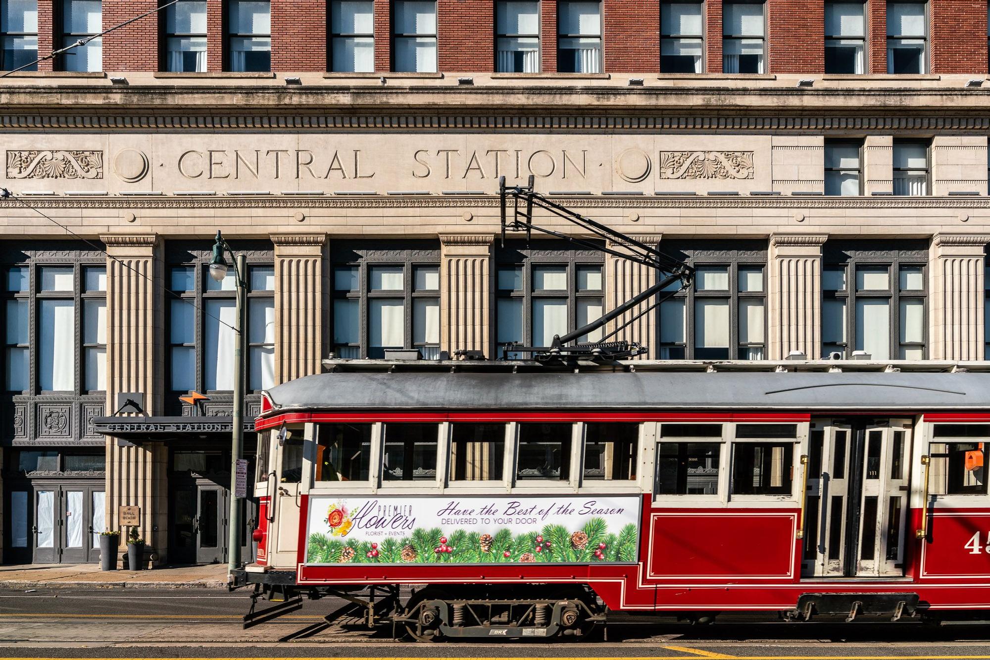 The Central Station Hotel,  a Curio Collection by Hilton, en Memphis.