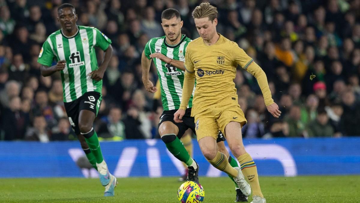 Frenkie de Jong en el último partido disputado frente al Betis en el Benito Villamarín