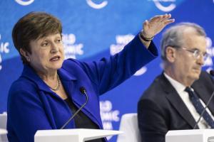 La directora gerente del FMI, Kristalina Georgieva, durante su intervención en un panel sobre perspectivas globales en el Foro de Davos.